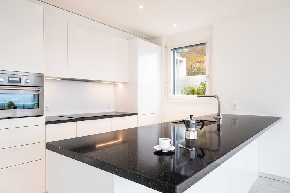 You are currently viewing Why You Should Choose Quartz CounterTops For Your Kitchen