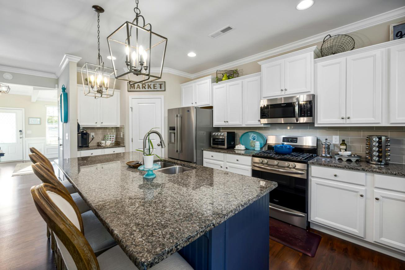 You are currently viewing 5 Ways Countertops Can Elevate Your Kitchen Design